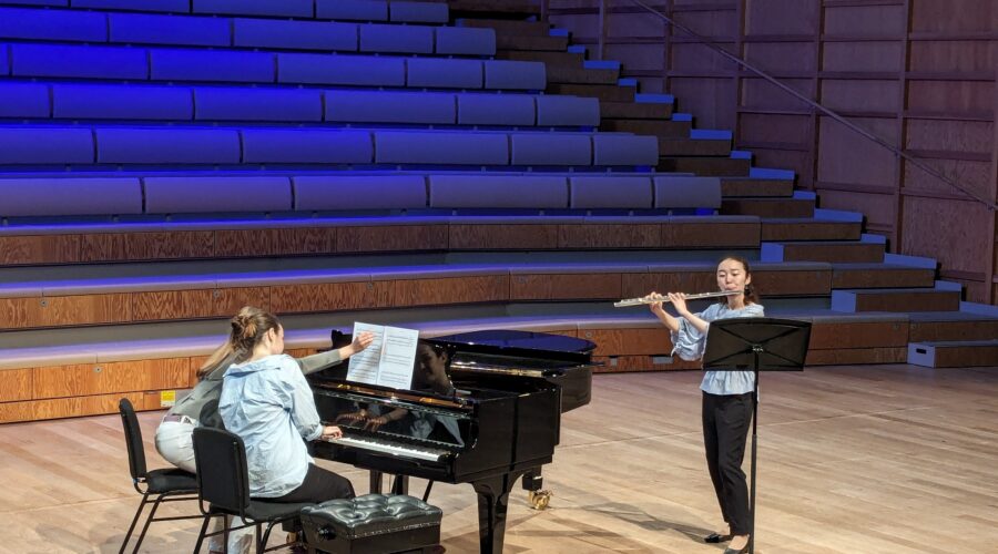 Yuyu Hosokawa playing flute at the Univerity of Kent